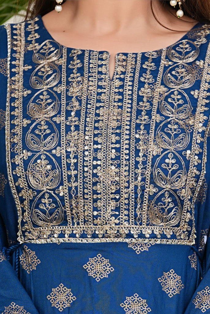 Royal Azure Elegance Kurta Set