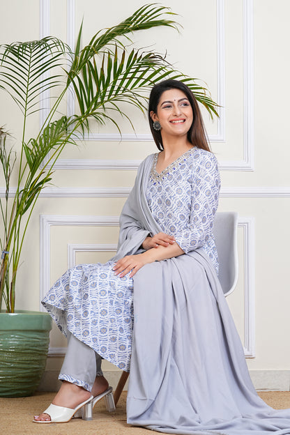 Elegant White-Blue Kurta Set