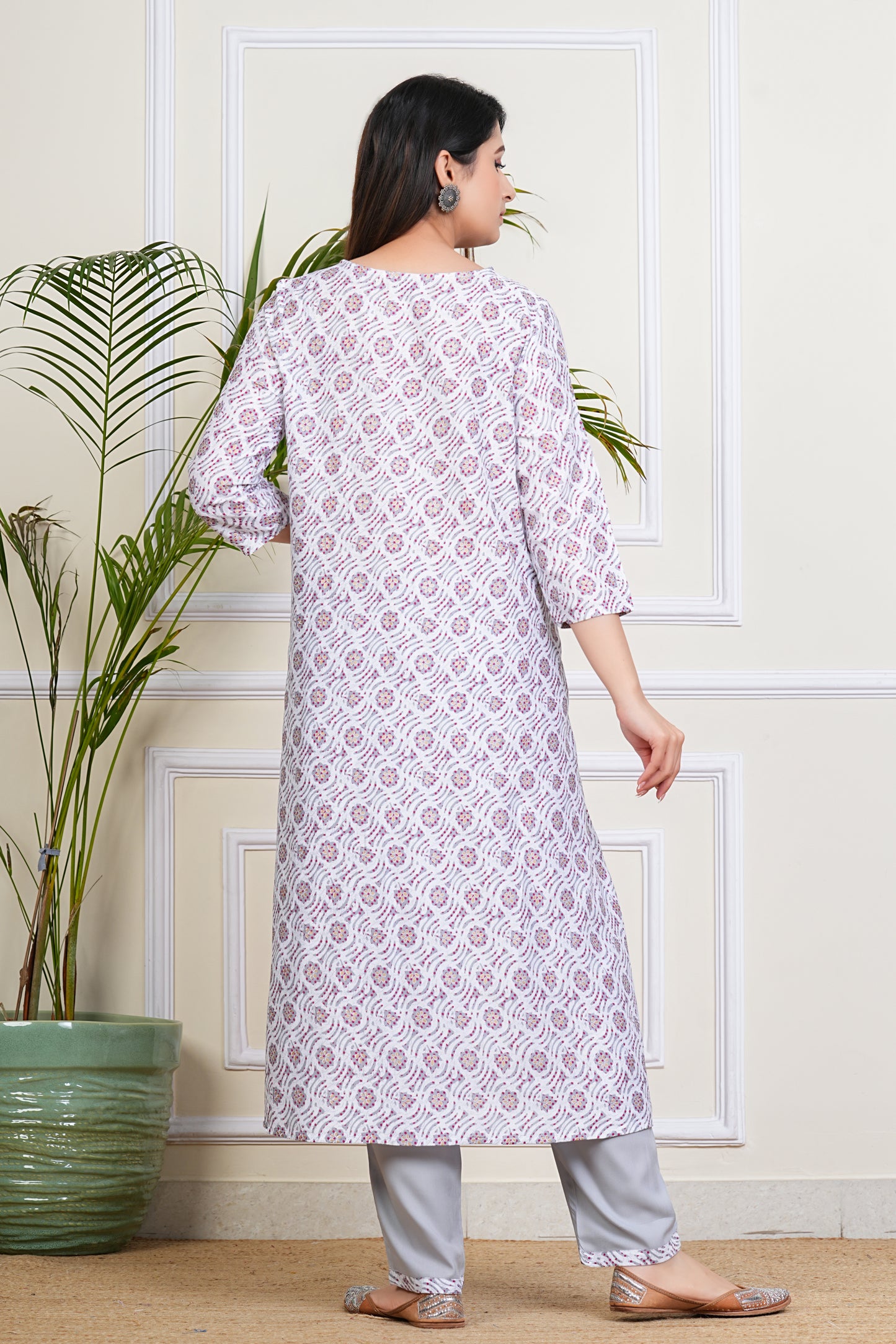 Elegant White-Pink Kurta Set