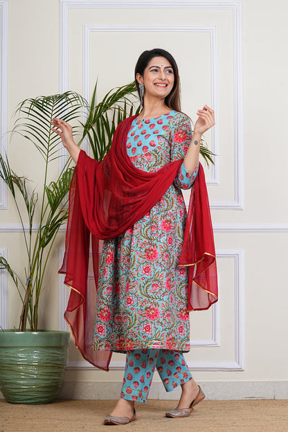 Blossom Breeze Kurta Set