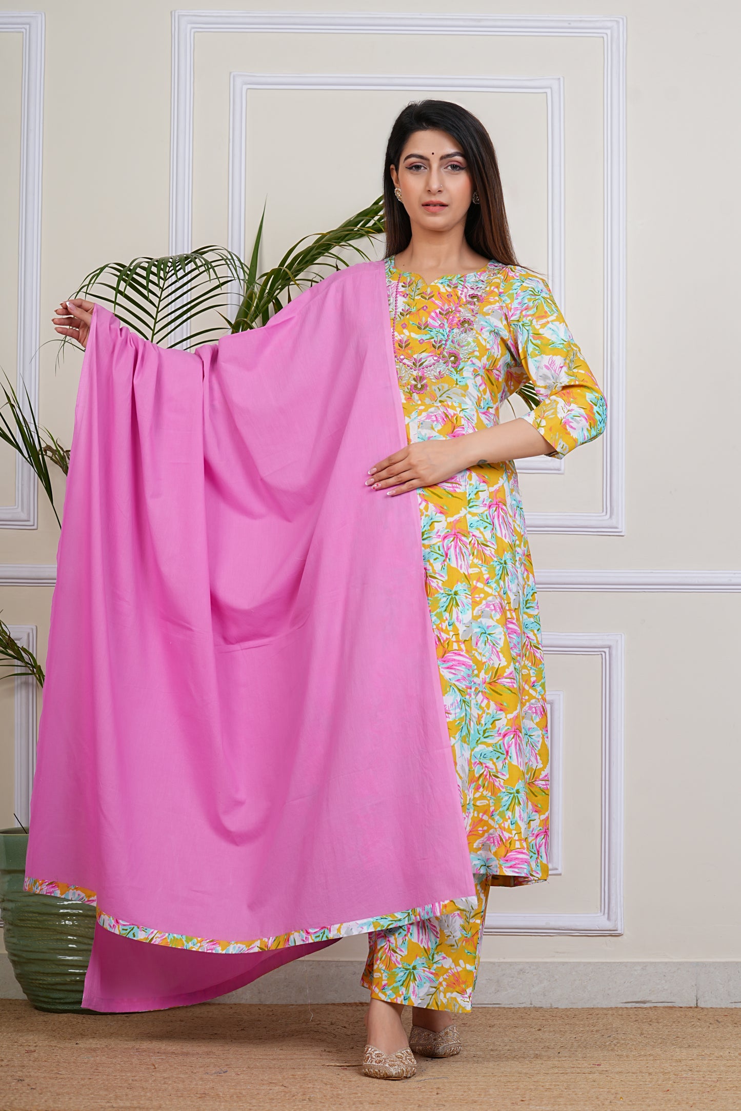 Floral Bliss Kurta Set