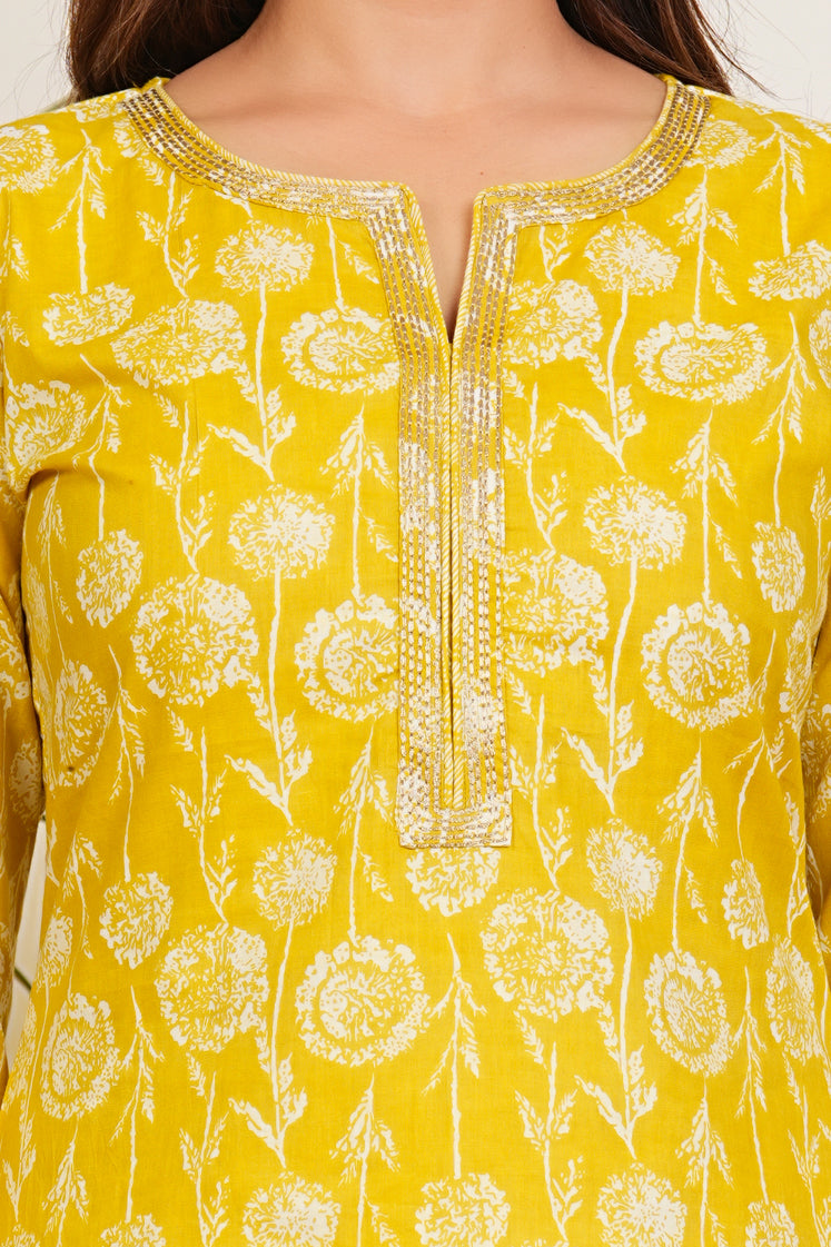 Sunshine Elegance Kurta Set