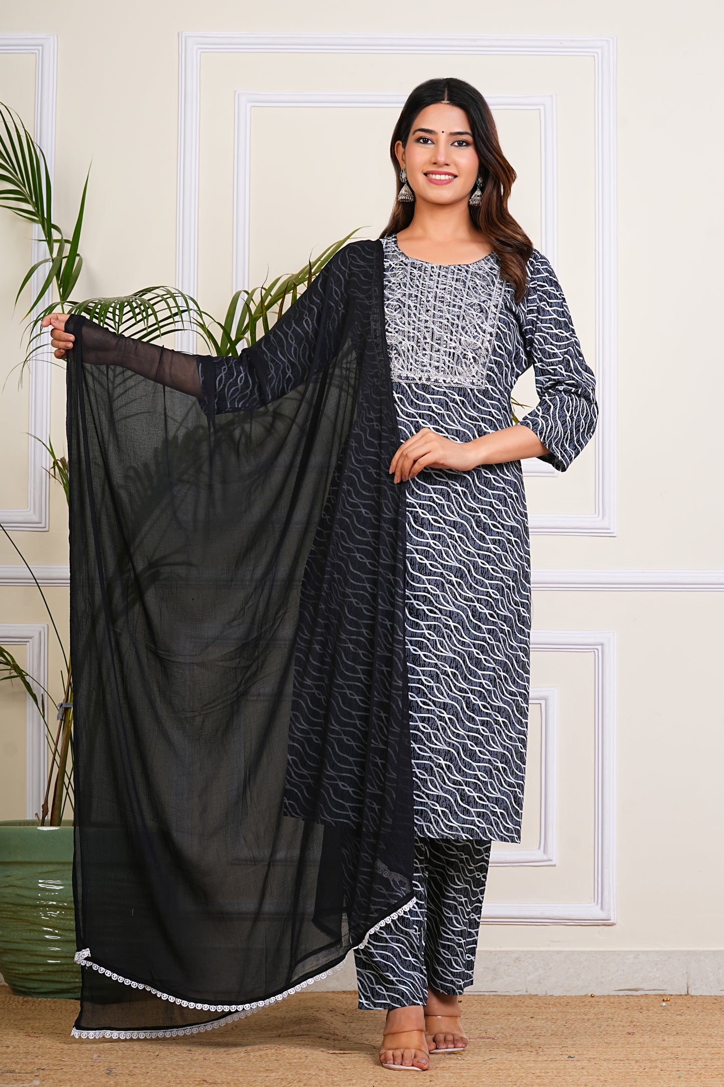 Midnight Waves Kurta Set