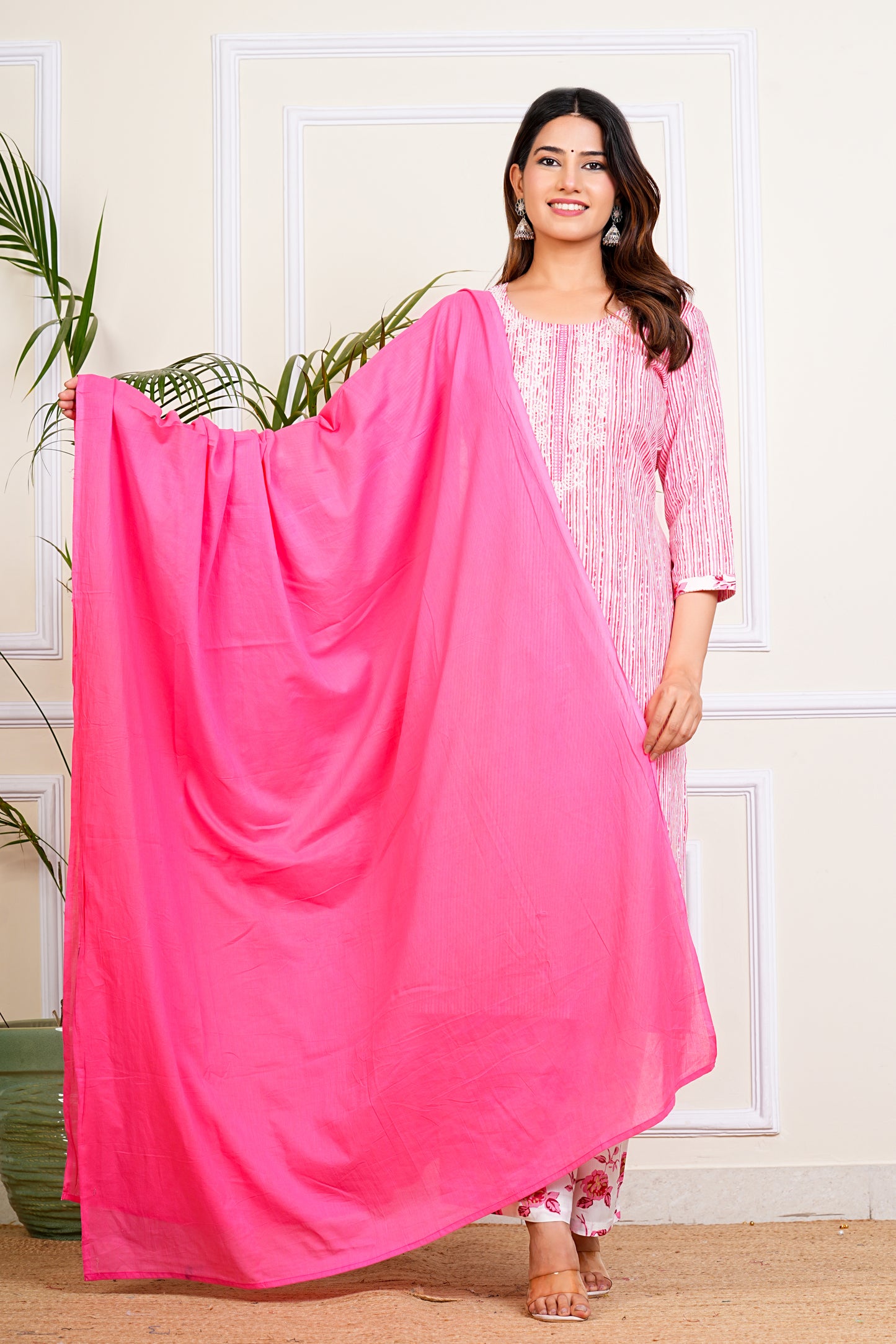 Rose Charm Kurta Set